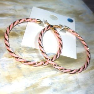 Pink and gold hoops.